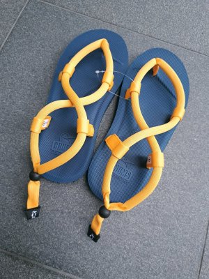 画像1: 【CHUMS】"Retainer Sandal / Navy"