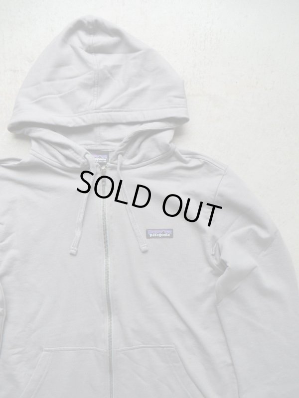 画像2: 【patagonia】"P-6 Label Lightweight Full-Zip Hoody"