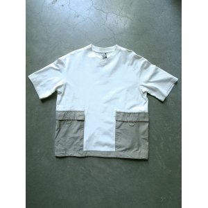画像: 【CHUMS】"Heavy Weight Side Pocket V Neck T-Shirt"