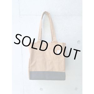 画像: 【carhartt】"VERTICAL SNAP TOTE BAG / Carhartt Brown"