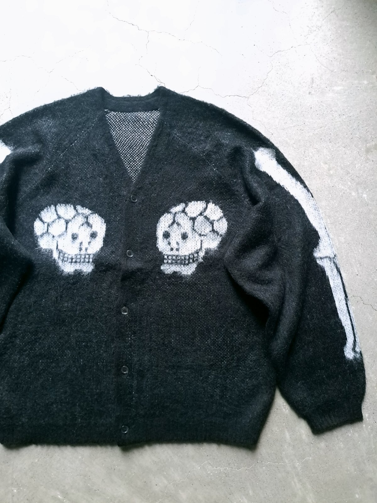 画像2: 【THRIFTY LOOK】"RAGLAN SLEEVE SOUVENIR CARDIGAN - SKULL"